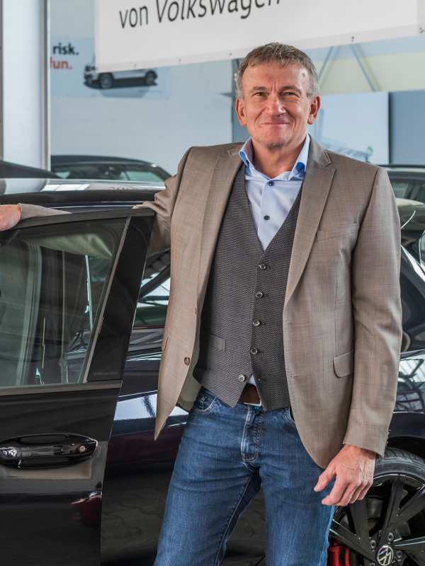 Das Bild zeigt Verkäufer Thomas Regenold Das Bild zeigt Verkäufer Thomas Regenold